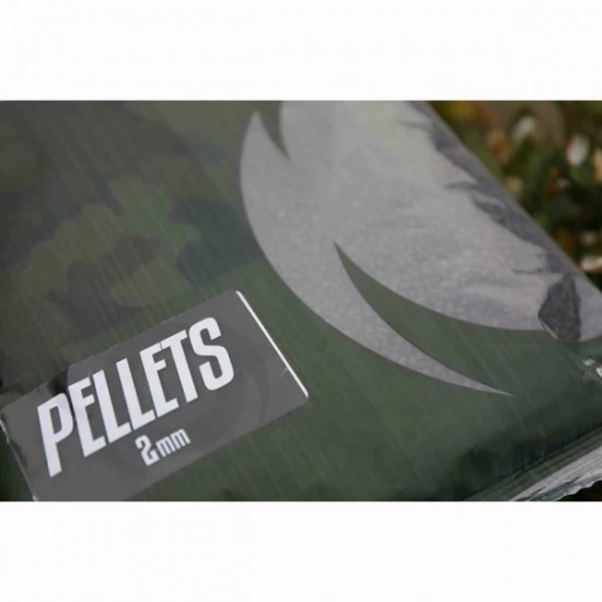 Shimano Tribal Isolate HP02 Pellets 2mm 900g - Image 2